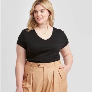 Ava & Viv | Women’s Tops | Shortsleeved V-neck Slim Fit Tee